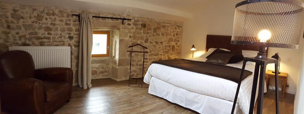 Le Mas De Combeau Tauriers Exterior photo